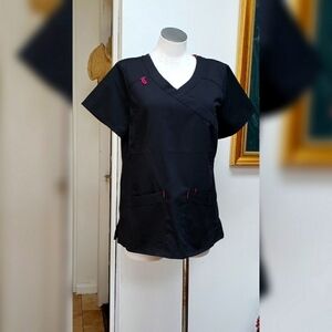 Scrub Star Black Three Pockets Short Sleeve Women's Top Size M